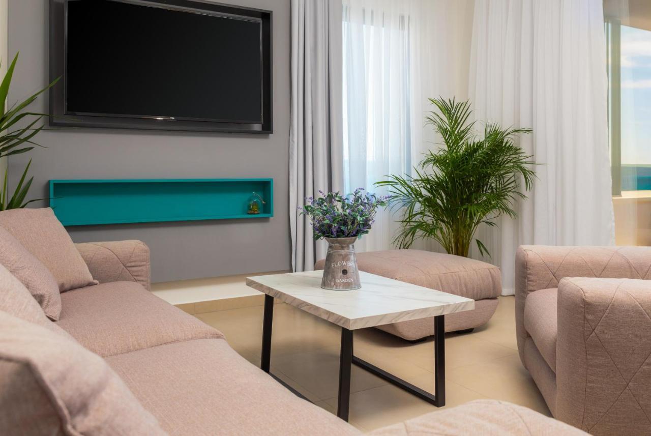 Villa Four Brothers - Middle Floor Podstrana Bagian luar foto