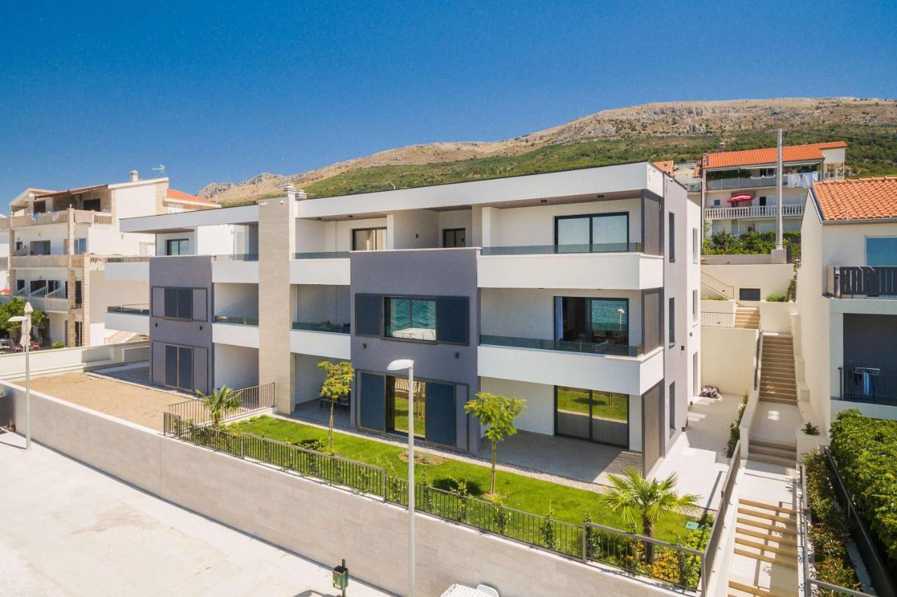 Villa Four Brothers - Middle Floor Podstrana Bagian luar foto